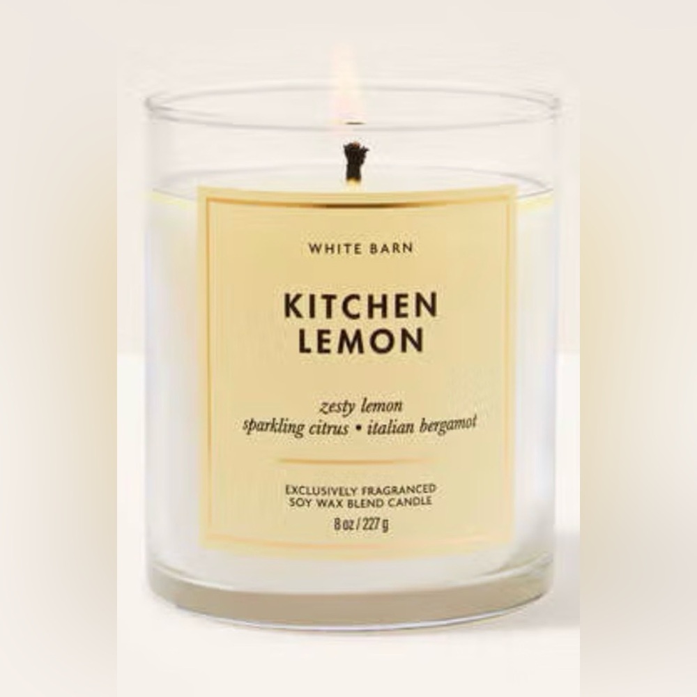 🍋 NEW 🍋 White Barn/Bath & Body Works Kitchen Lemon Candle - Picture 2 of 3